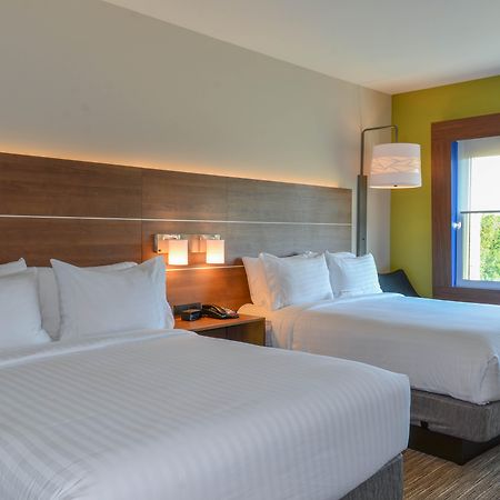 Holiday Inn Express & Suites Raleigh Airport - Brier Creek By Ihg Экстерьер фото