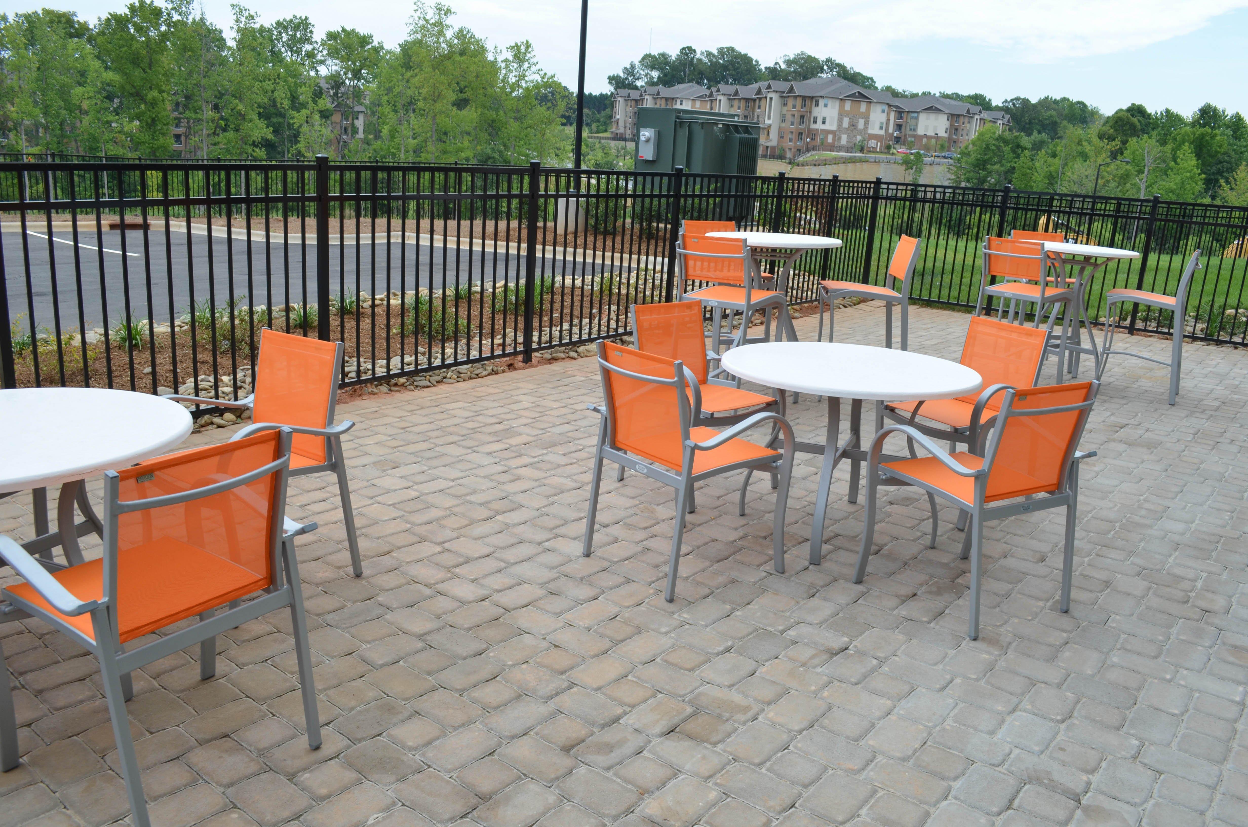 Holiday Inn Express & Suites Raleigh Airport - Brier Creek By Ihg Экстерьер фото